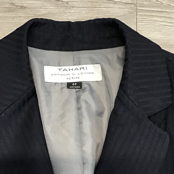 Tahari ASL Striped Navy Blue Petite Blazer - Picture 7 of 7